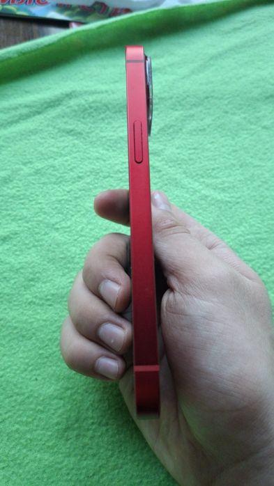 Iphone 13 Червен 87% 128gb