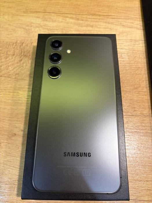 Продам Samsung Galaxy S24+