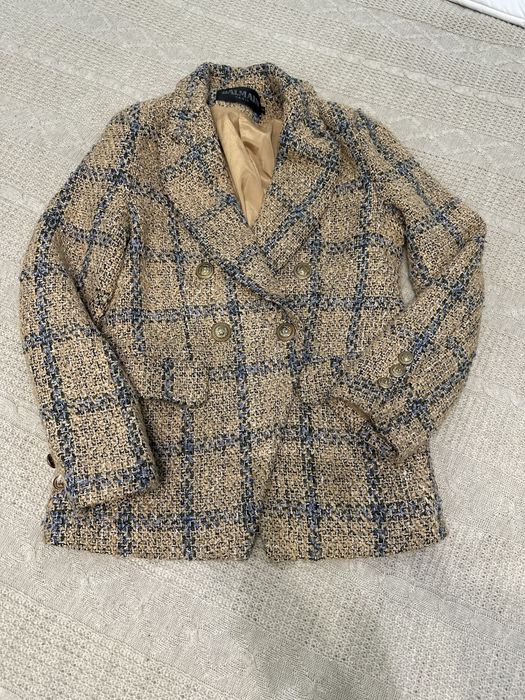 Пиждак твидовый , пальто