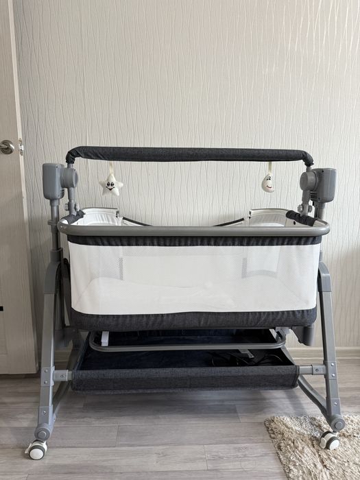 Продам манеж-кровать