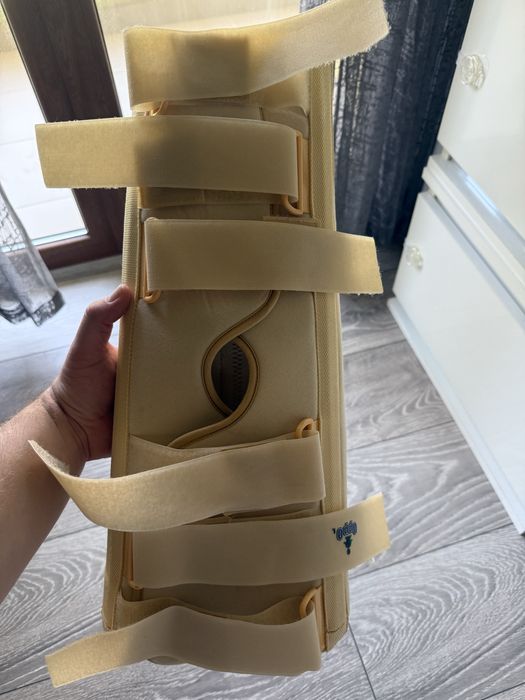 Шина за обездвижване на колянна става