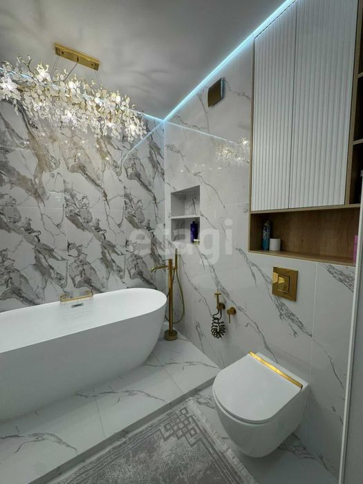 Продам 3 комнатную квартиру