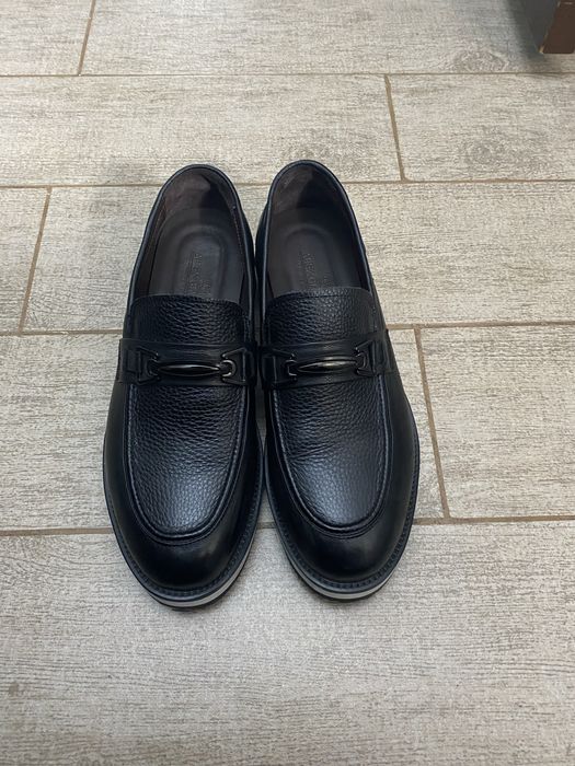 Продам туфли 38-39р новые