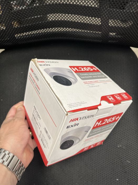 Kit camere supraveghere Hikvision NVR