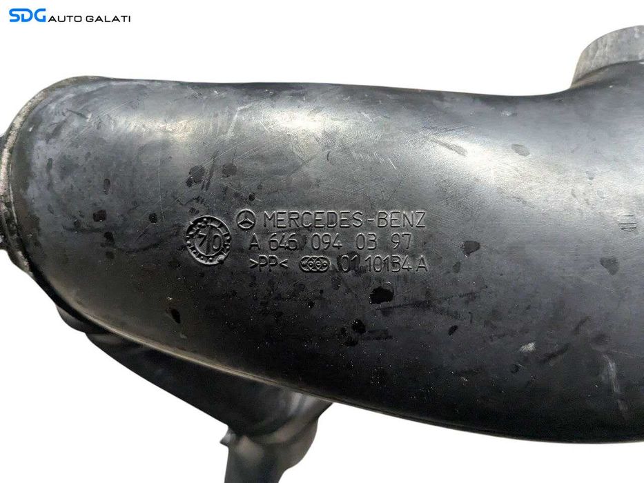 Furtun Conducta Tub Tubulatura Admisie Aer Mercedes Clasa C Class W203 2.2 CDI 2001 - 2007 Cod A6460940397 A6460900082 A6460940082 [N4129]