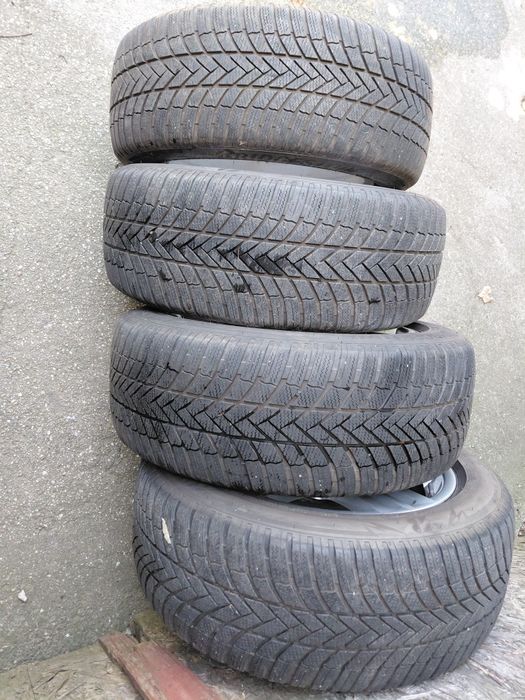 Roti iarna Bmw X3 F25 X4 F26 245/50/18 Bridgestone