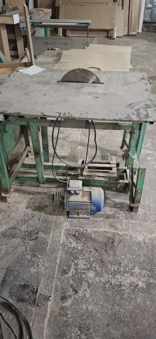 Циркулярка на 380в