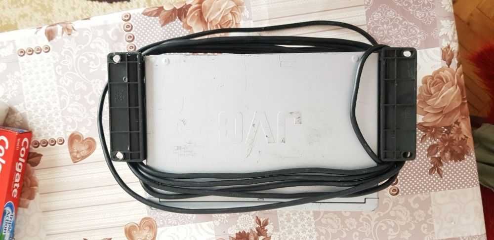 cd чейнджър JVC 12cd 
Купено е от Германия