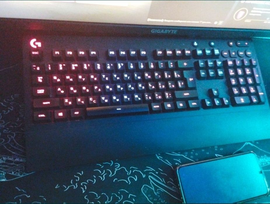 продам Клаву Logitech g213 rgb подсветка