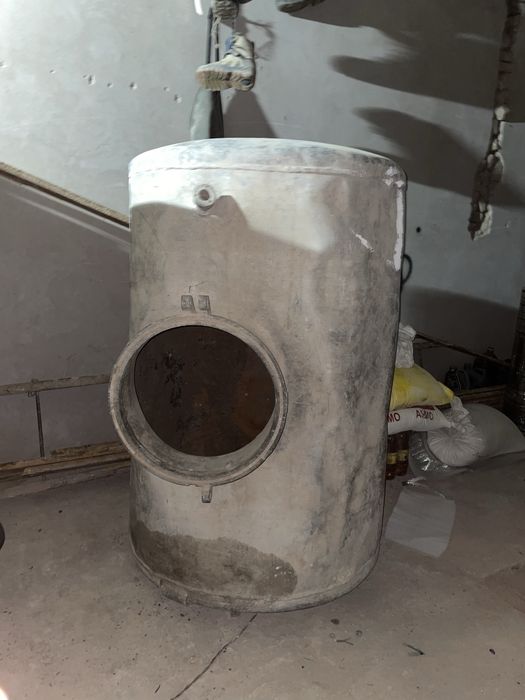 Емкость для воды на 1 тонну