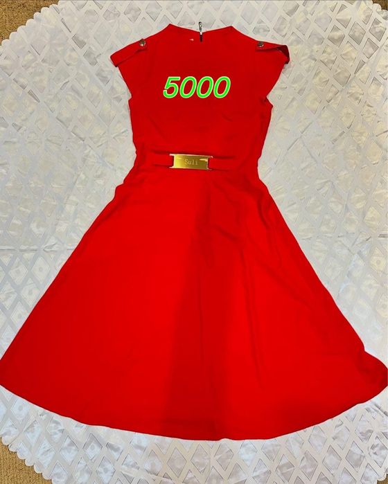 Женская одежда платье джинсы брюки