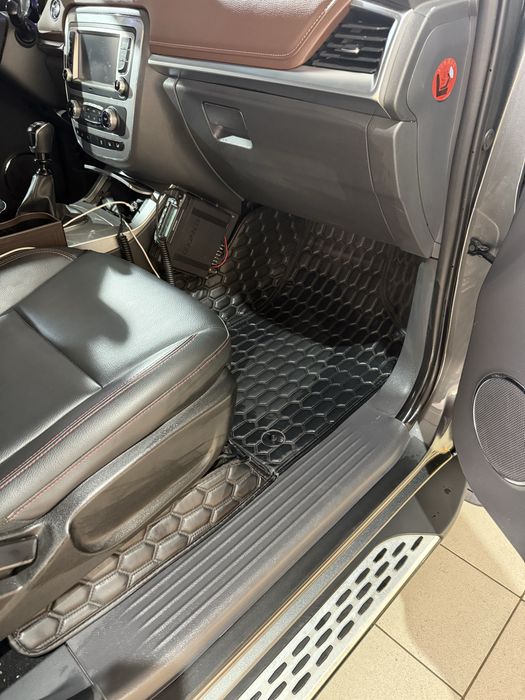 Продам коврики на JAC T6 , JAC T8