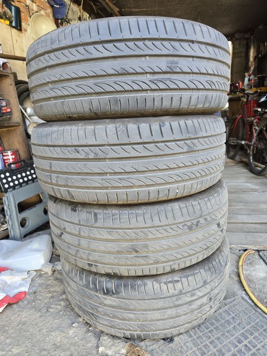 Pirelli Powergy 215/55/17 ДОТ 25Г
