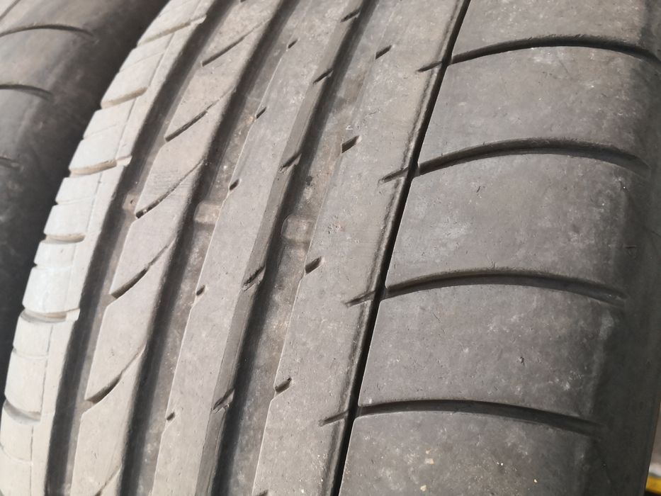 235 50 18 цола гуми 2 dunlop