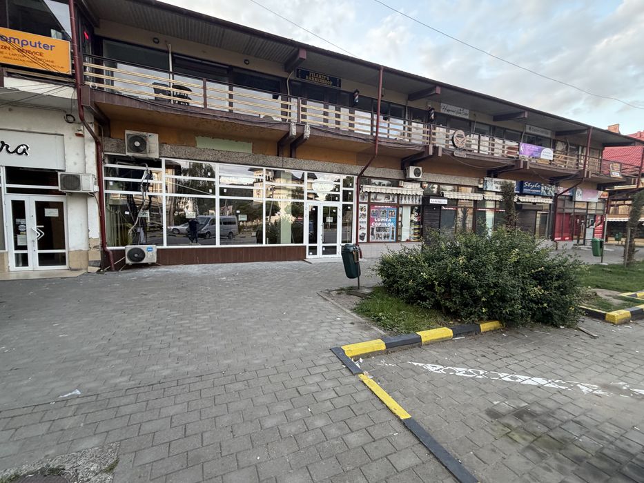 OCAZIE: Spatiu comercial P-ta Republicii, 140 mp