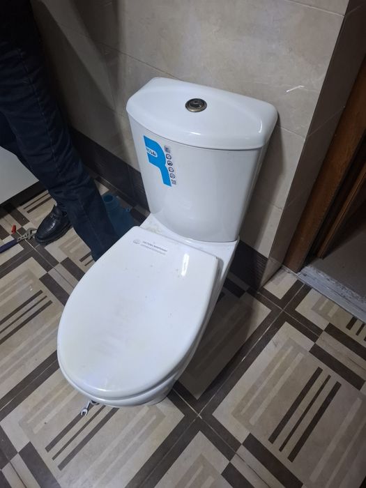 Унитаз сатылады бағасы 5000тг