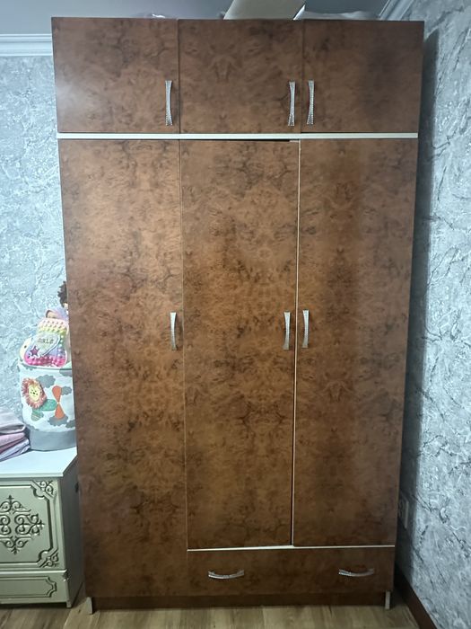 Шкаф с кроватью в комплекте