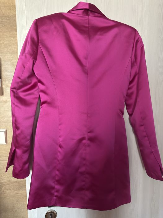 рокля цикламена Zara, М, нова с етикет