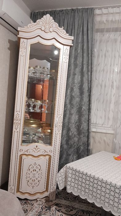 Комод  сотилади срочна  типа  новый