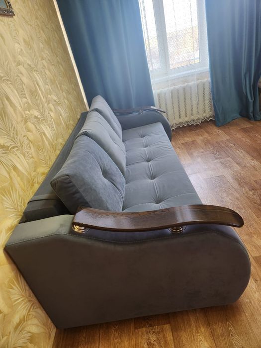 Продам диван.в отличном.сост.