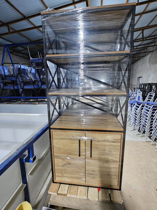 Loft stol va stilajlar