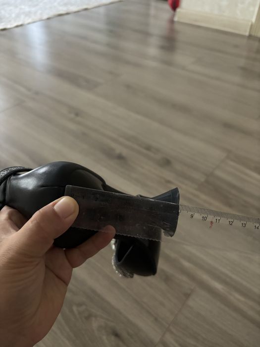 Туфли 38 размер сатылады