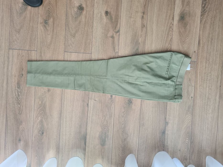 Pantaloni kaki H&M