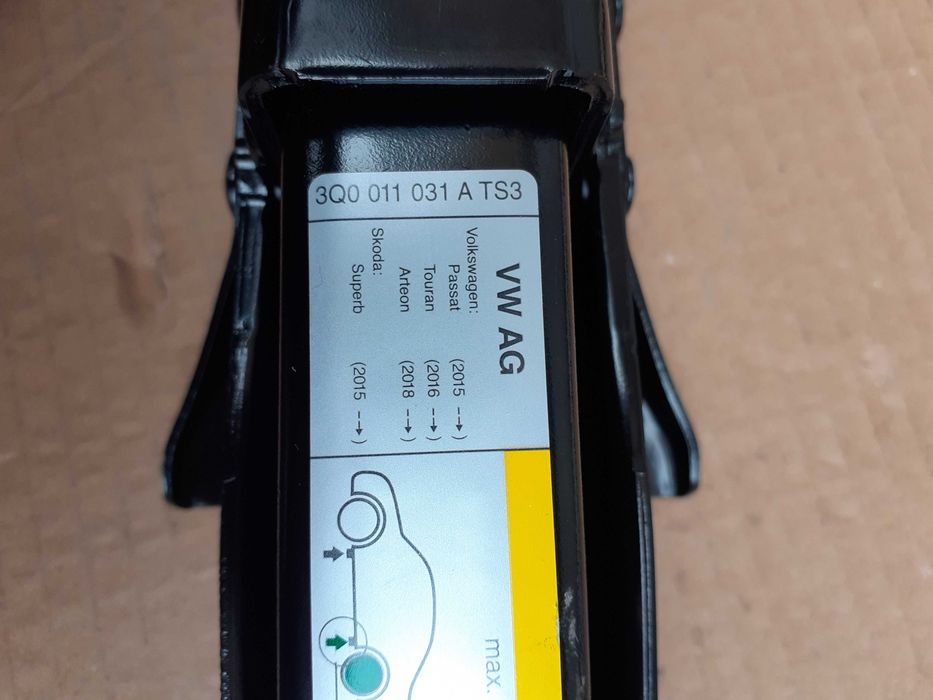 Cric,cheie roti VW Passat B8,Arteon,Touran, SKODA Superb,Octavia, SEAT