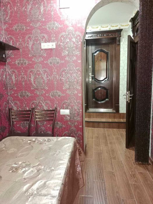 Зудлик билан ошхона сотилади 3*1