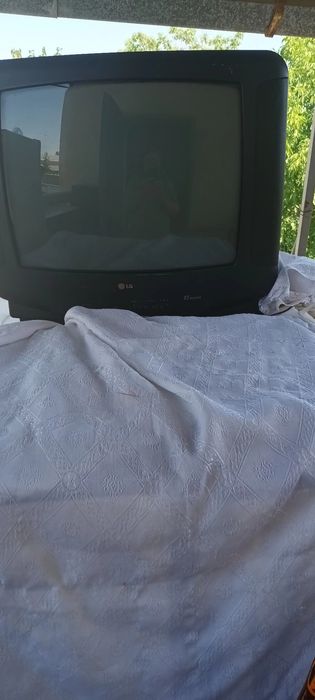 Продаётся мебель и техника из дома