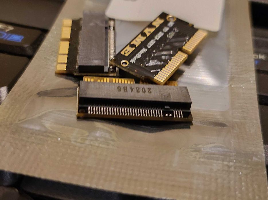 Преходник Адаптер от M2 NVME SSD за Apple Macbook