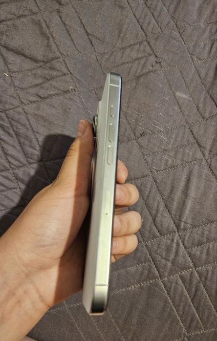VÂND URGENT!! iphone 16 pro 512GB