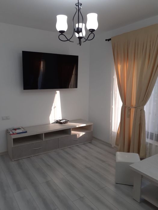 Inchiriez casa - direct proprietar