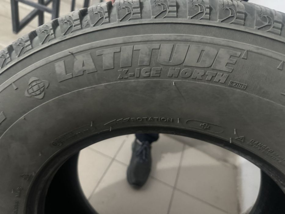 Зимние шины Мишлен 265/65/17