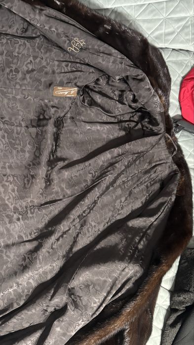 Blana naturala 100% de nurca , realizata la comanda si bine ingrijita