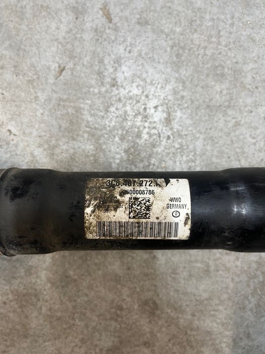 Предни полуоски за Vw Passat CC B7