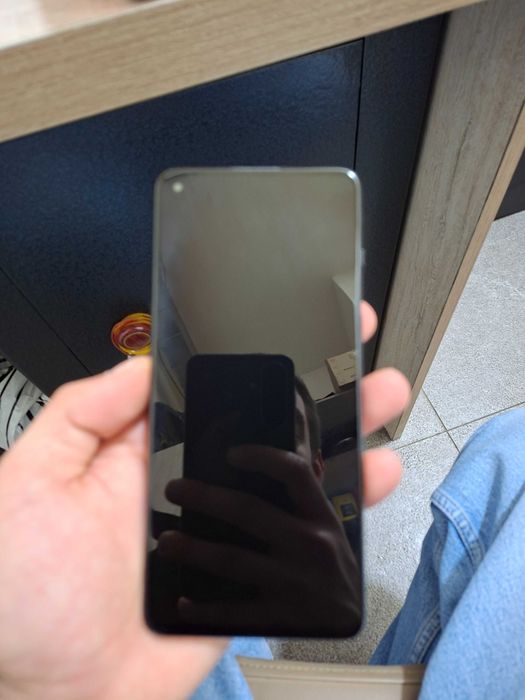 Продам Oneplus 9RT 5g