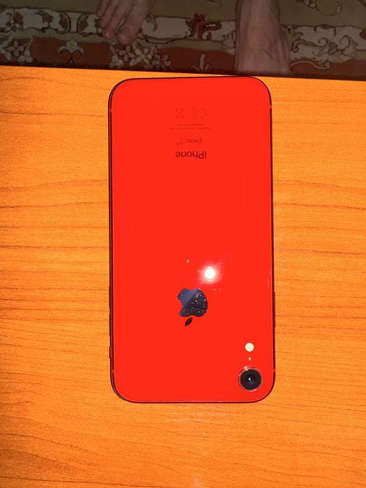 Iphone XR красный 64 GB