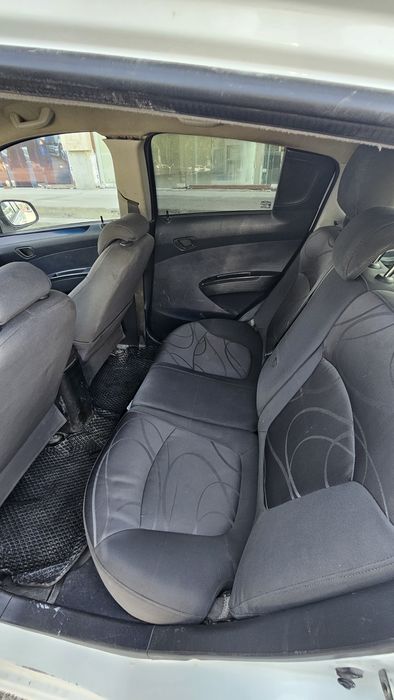 3100$ ga Spark avtomashinasi sotiladi kraskasi toza pitnosi bor.