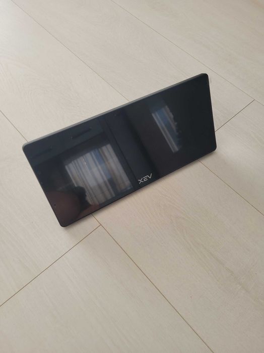 Display multimedia 10" XEV YOYO