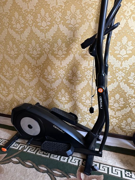 Эллипс Эллиптический тренажёр Genau