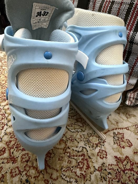 Коньки размер 34-37