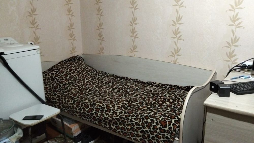 Продам кровать 1,5