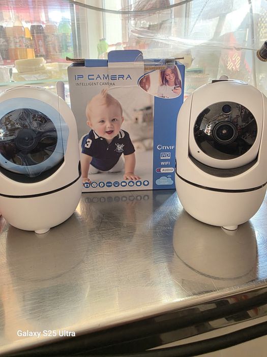 Intelligent IP Camera с възможности за WIFI свързаност, HD резолюция, аудио и облачно съхранение.