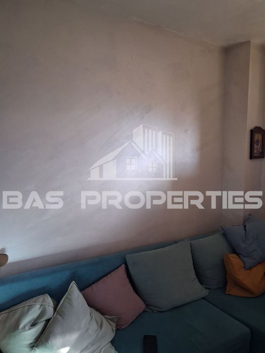 Продава се Тристаен апартамент в София, Полигона - 65 кв.м за 2924 €/кв.м - Снимка #2