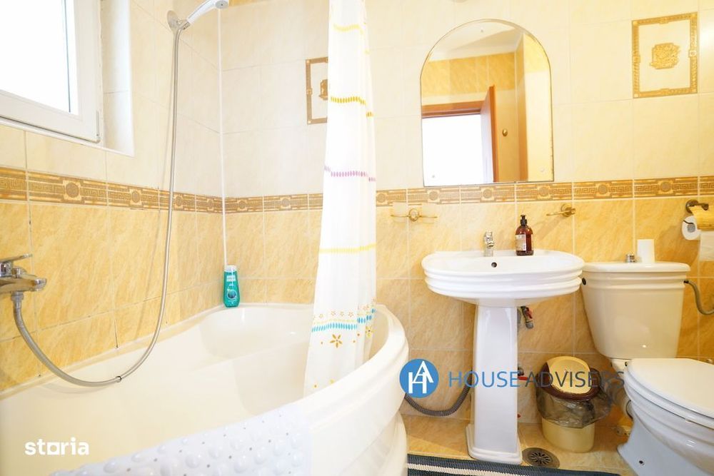 Inchiriere apartament 3 camere Romana