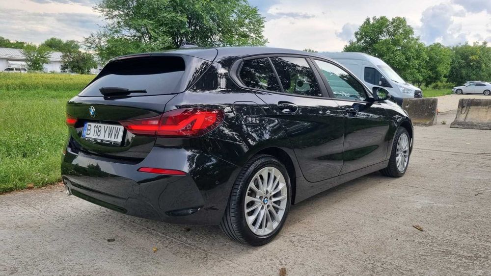 BMW 1 Series 2023 — imagine 2