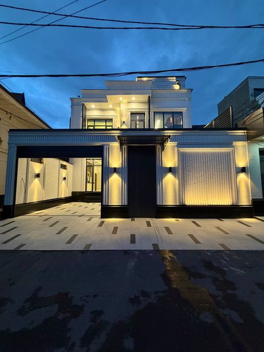 Продаю 2 сотки ул. Никитина новый евро дом