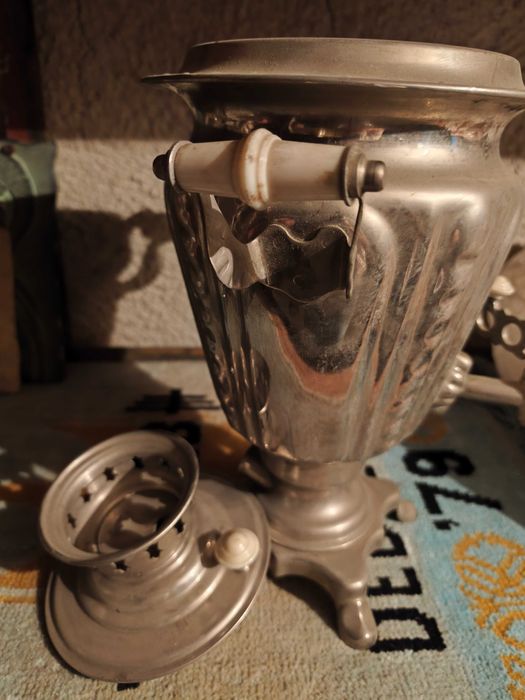 Колекционерски чинии и пособия