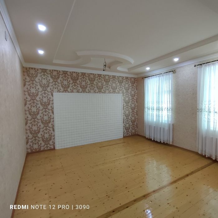 Кукон шахар Аэропорт худудида ( коттедж) янги ховли сотилади.